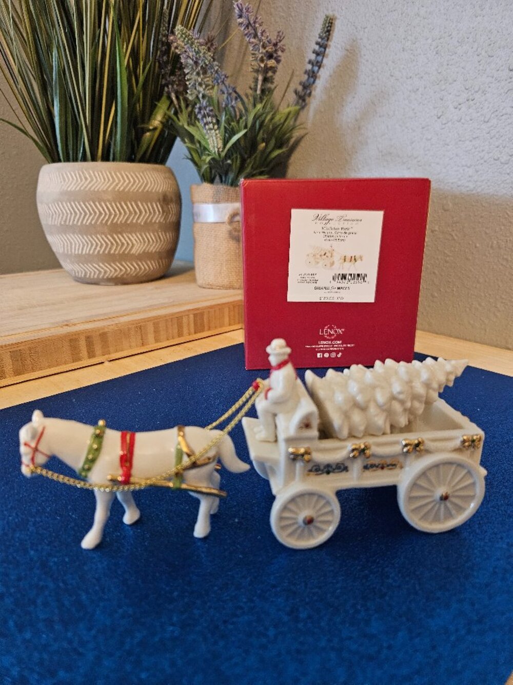 Lenox Mistletoe Park Farm Wagon